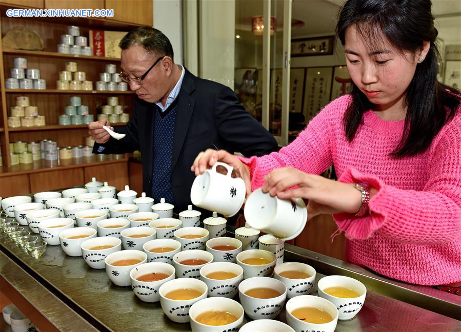 CHINA-FUJIAN-WUYI MOUNTAIN-BLACK TEA (CN)