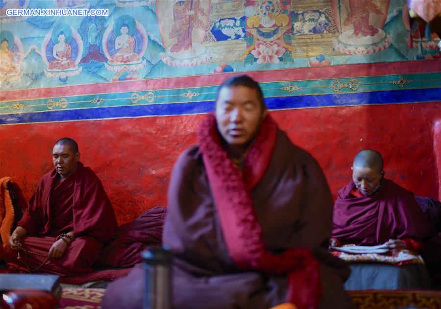CHINA-TIBET-RONGPU MONASTERY-BUDDHISM-LIFE(CN)