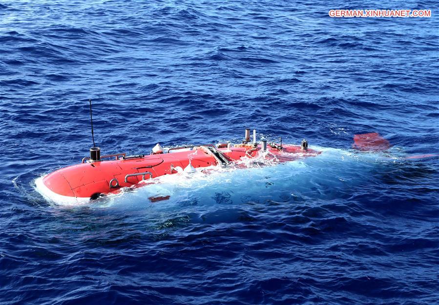CHINA-MARIANA TRENCH-JIAOLONG-DIVE (CN)