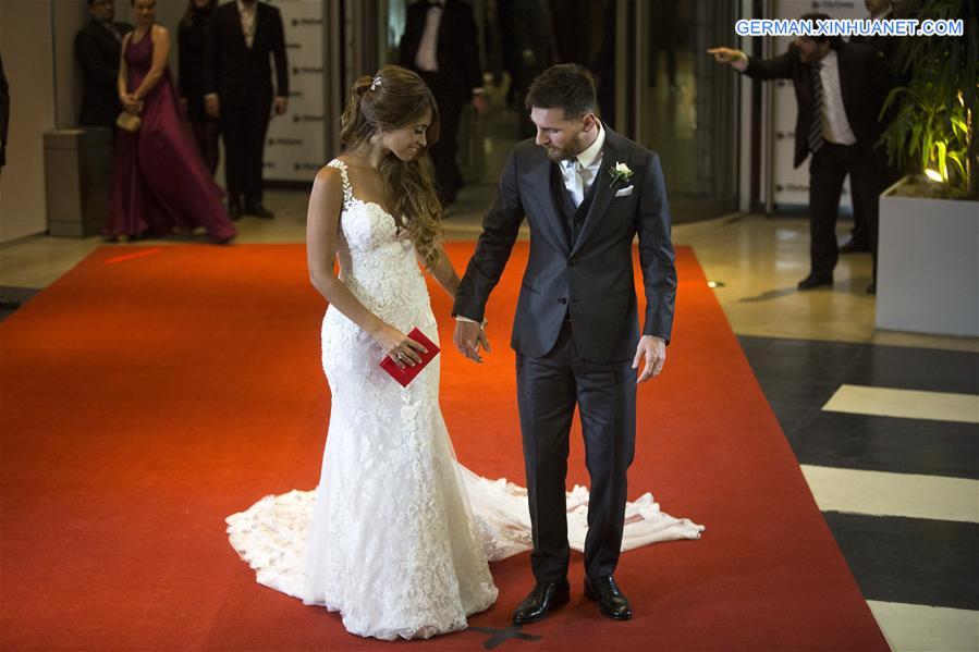 (SP)ARGENTINA-ROSARIO-SOCCER-MESSI-WEDDING
