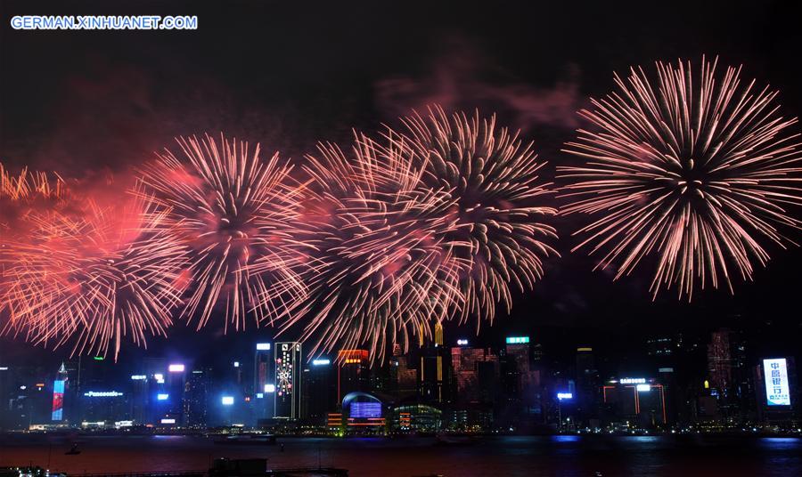 CHINA-HONG KONG-20TH ANNIVERSARY-FIREWORKS (CN)