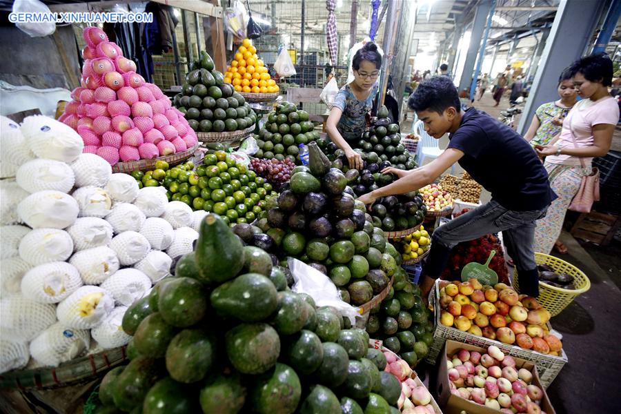 MYANMAR-YANGON-CHINA-FRUIT EXPORT