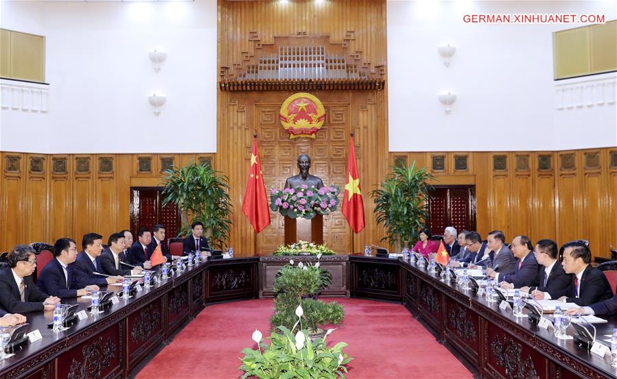 VIETNAM-HANOI-LIU YUNSHAN-PM-MEETING 