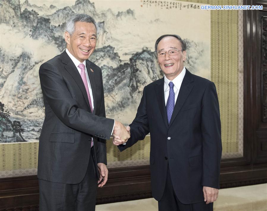 CHINA-BEIJING-WANG QISHAN-LEE HSIEN LOONG-MEETING (CN)