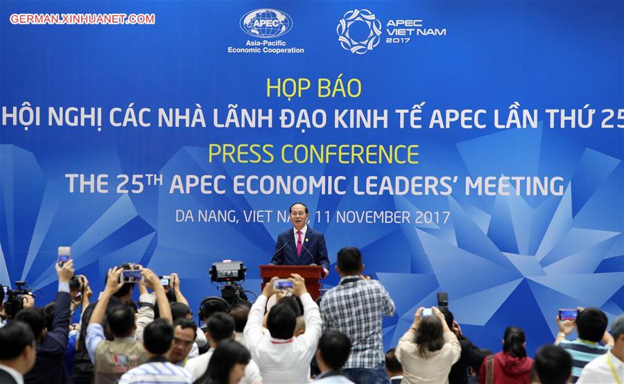 VIETNAM-DA NANG-APEC 2017-PRESS CONFERENCE