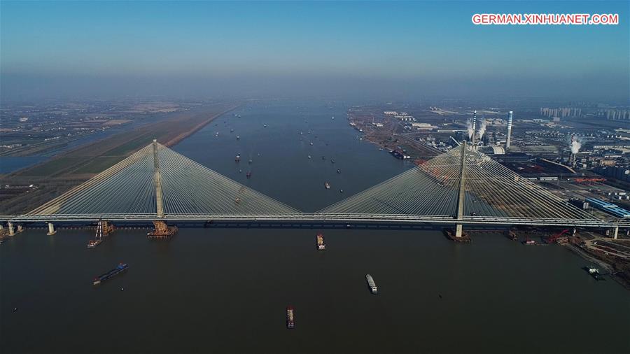 CHINA-WUHU-YANGTZE RIVER-BRIDGE (CN)