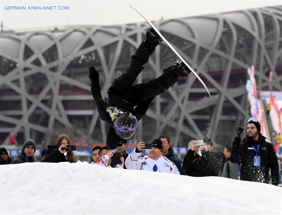 (SP)CHINA-BEIJING-WINTER SPORTS CARNIVAL-BEIJING AND QUEBEC (CN)