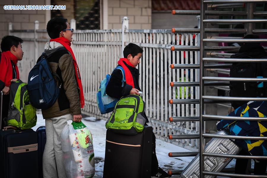 CHINA-SPRING FESTIVAL TRAVEL RUSH-MIGRATORY STUDENTS (CN)