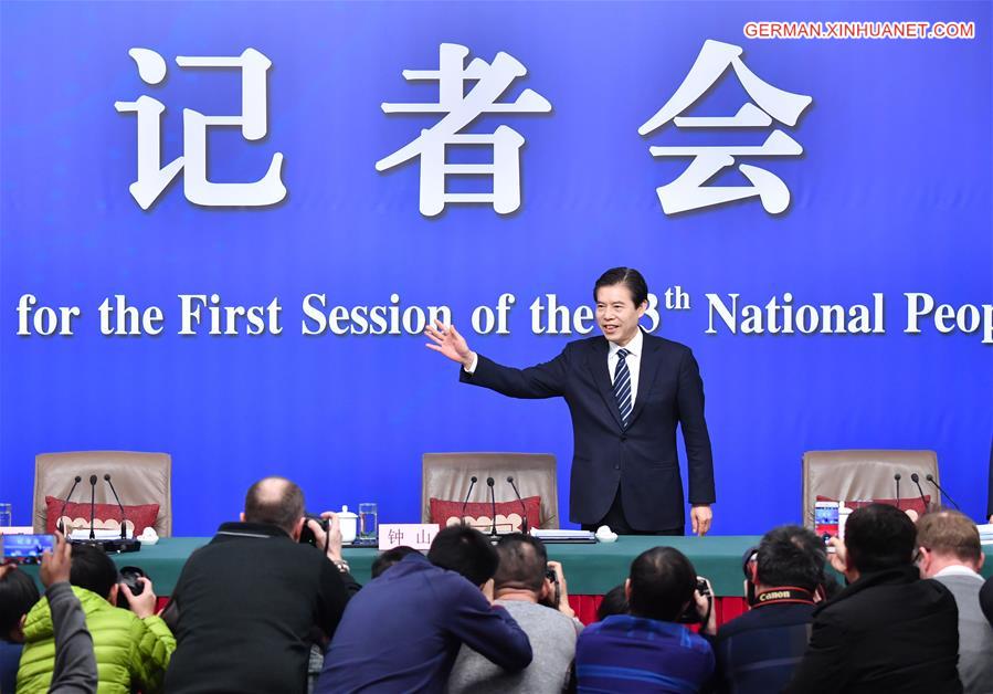 (TWO SESSIONS)CHINA-BEIJING-NPC-PRESS CONFERENCE-COMMERCE (CN)