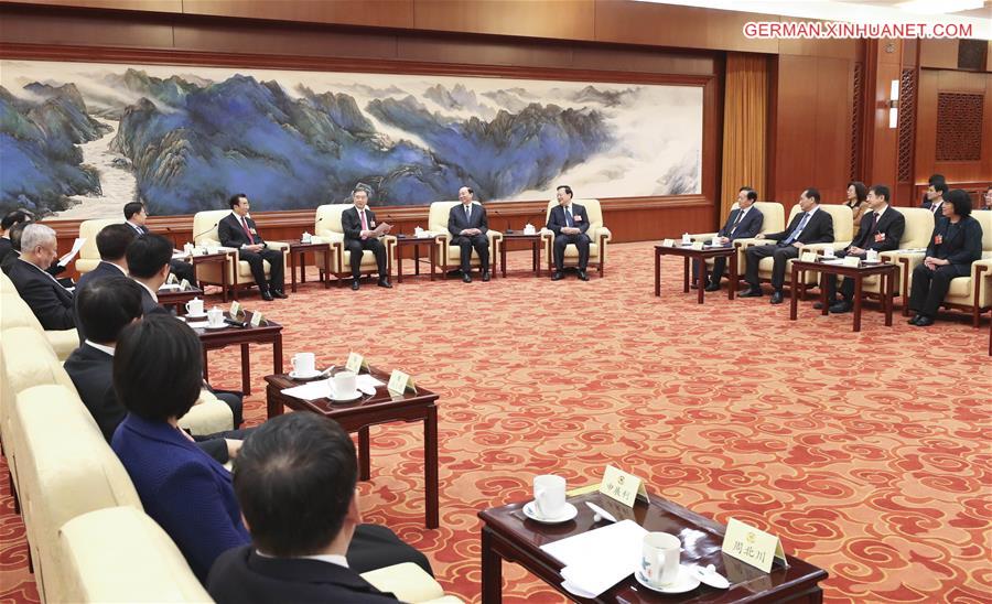 (TWO SESSIONS)CHINA-BEIJING-CPPCC-WANG YANG-DOMESTIC MEDIA-MEETING (CN)
