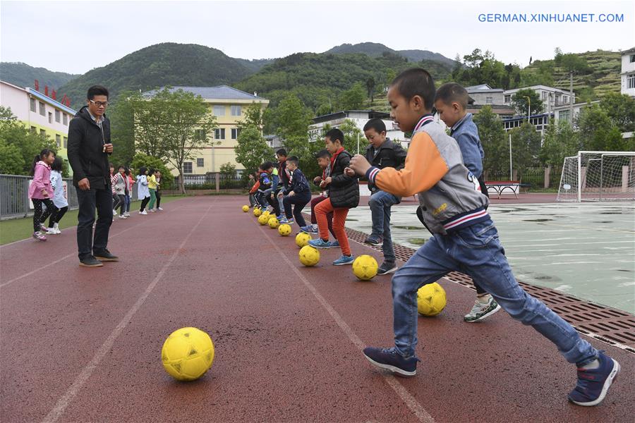 CHINA-SICHUAN-EARTHQUAKE-SCHOOL-RECONSTRUCTION (CN) 