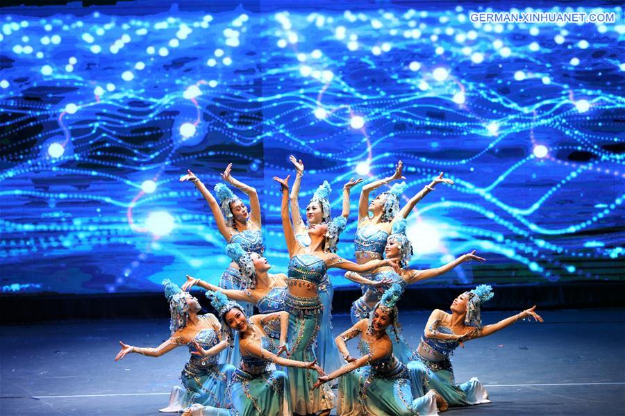 KUWAIT-HAWALLI GOVERNORATE-CHINESE CULTURAL SHOW