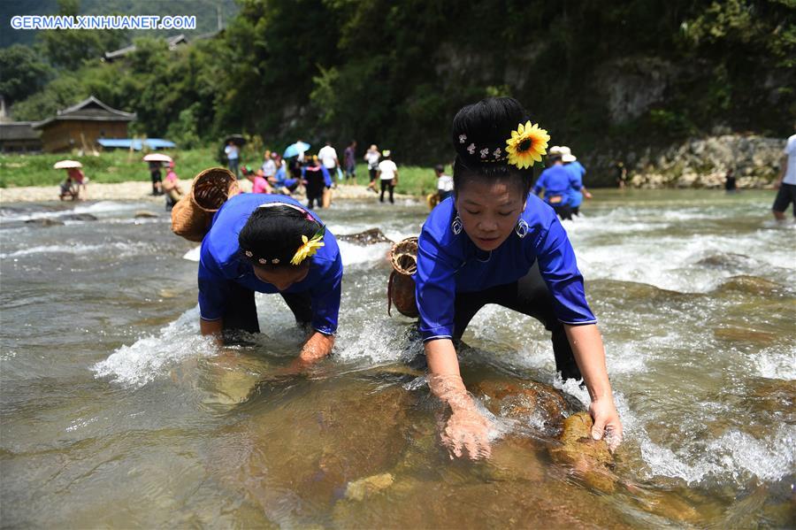 #CHINA-GUIZHOU-TAIJIANG-FISH CATCHING (CN)