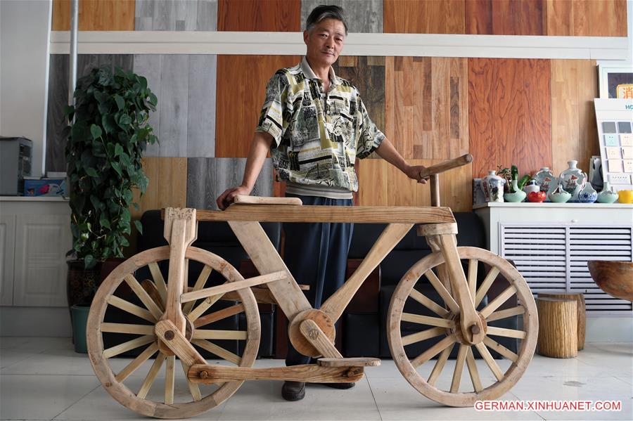 CHINA-GANSU-PINGLIANG-WOODEN BICYCLE (CN)