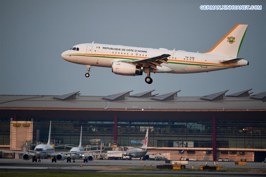 (FOCAC)CHINA-BEIJING-FOCAC-COTE D'IVOIRE-PRESIDENT-ARRIVAL (CN)