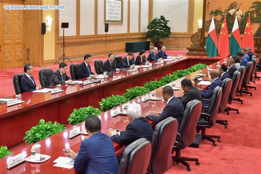 CHINA-BEIJING-XI JINPING-MADAGASCAR'S PRESIDENT-MEETING (CN)