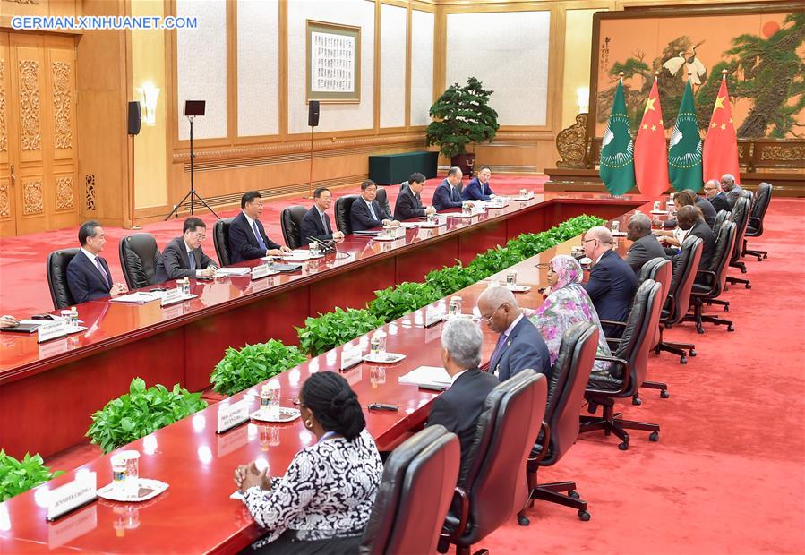 CHINA-BEIJING-XI JINPING-AU COMMISSION-CHAIRPERSON-MEETING (CN)