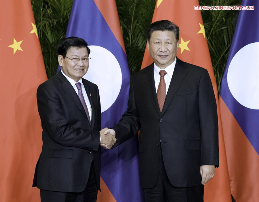 (IMPORT EXPO)CHINA-SHANGHAI-XI JINPING-LAO PM-MEETING (CN) 