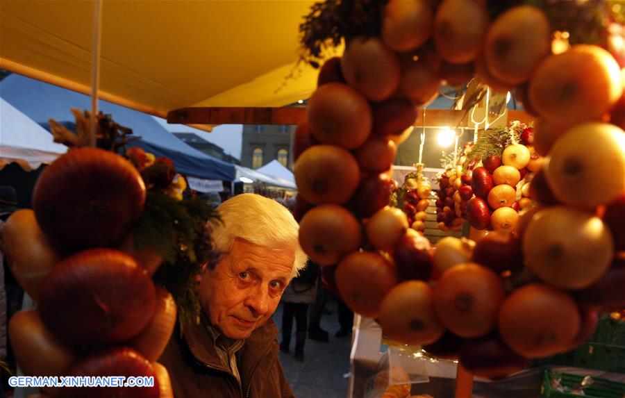 SWITZERLAND-BERN-ONION MARKET-FESTIVAL