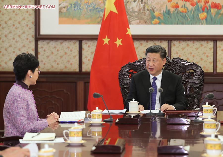 CHINA-BEIJING-XI JINPING-HKSAR CHIEF EXECUTIVE-MEETING (CN)