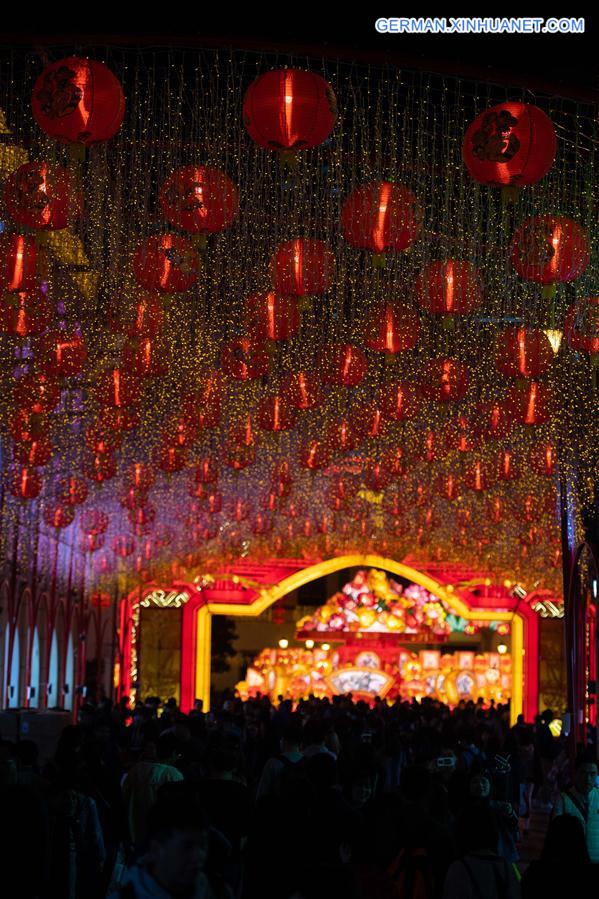 CHINA-MACAO-SPRING FESTIVAL-LANTERN DECORATION(CN)