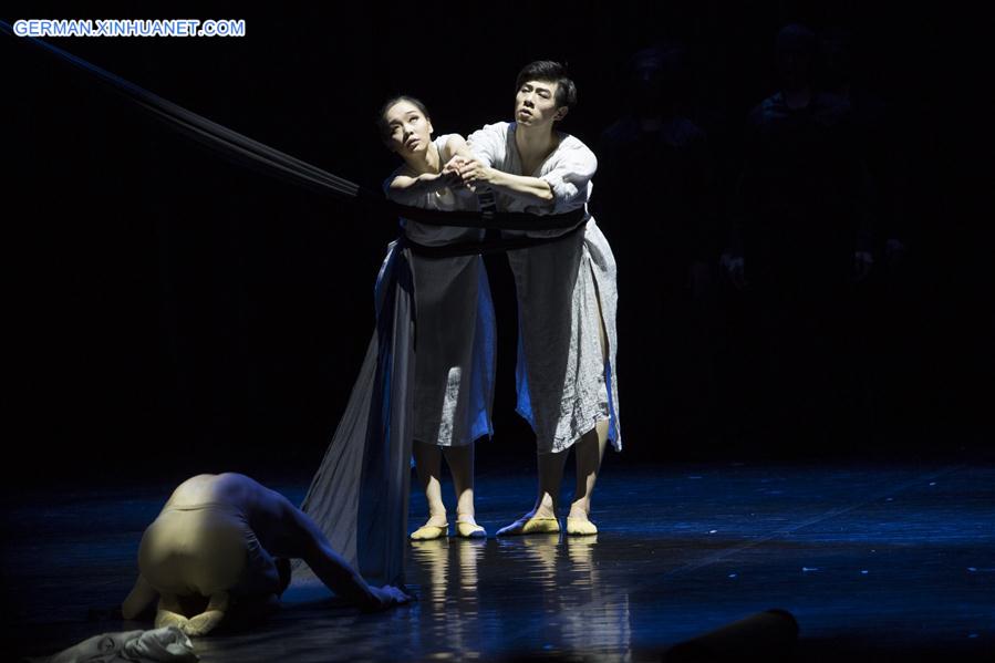 LATVIA-RIGA-CHINA-BALLET-PERFORMANCE-TANG YIN