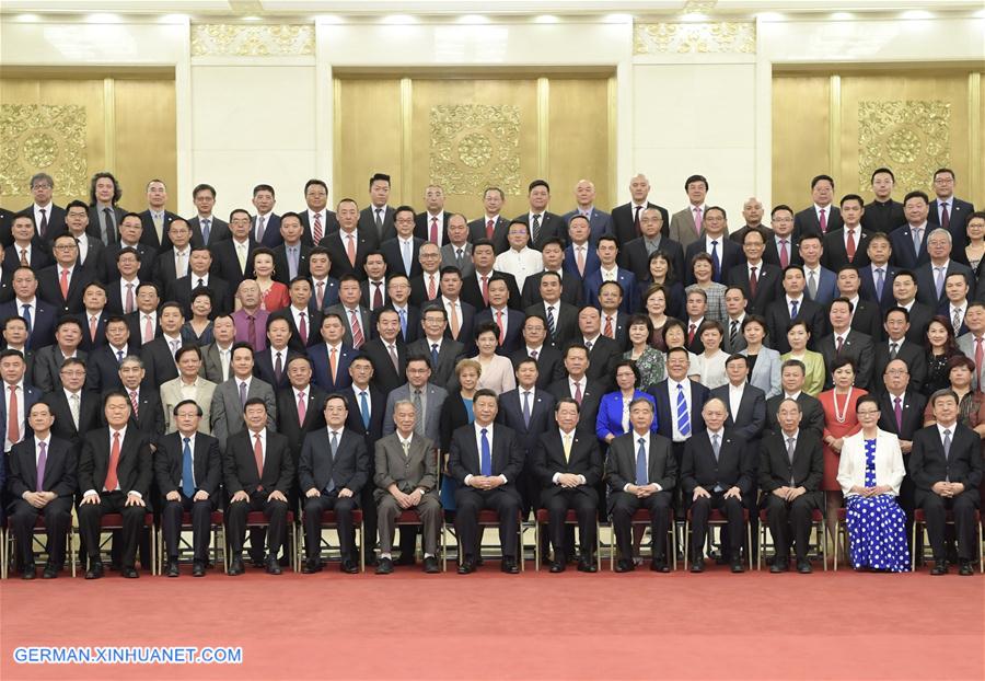 CHINA-BEIJING-XI JINPING-OVERSEAS CHINESE-REPRESENTATIVES-MEETING (CN)