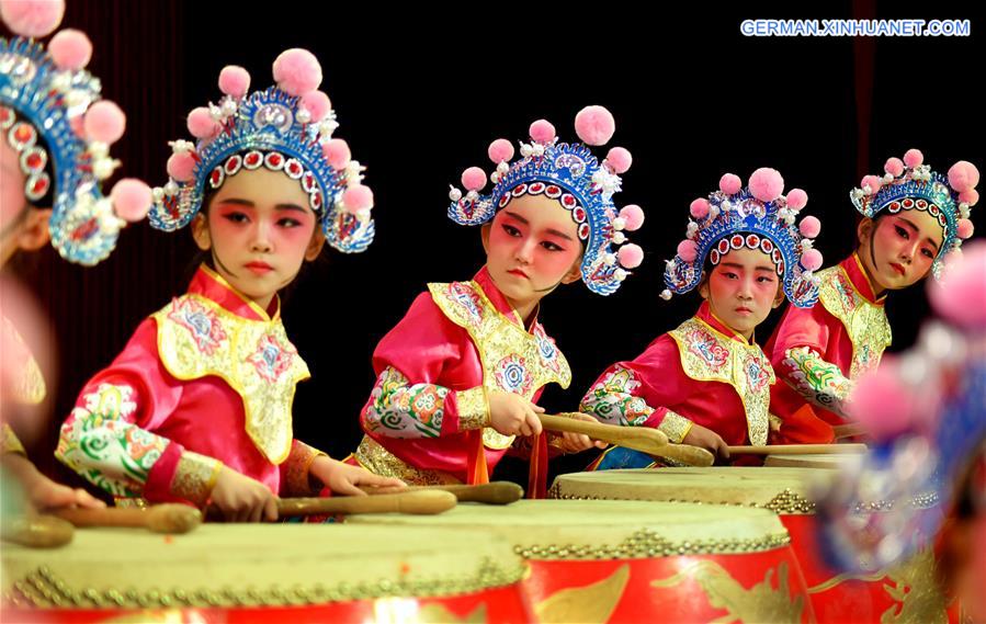 #CHINA-TRADITIONAL CHINESE OPERA-CHILDREN'S DAY (CN)