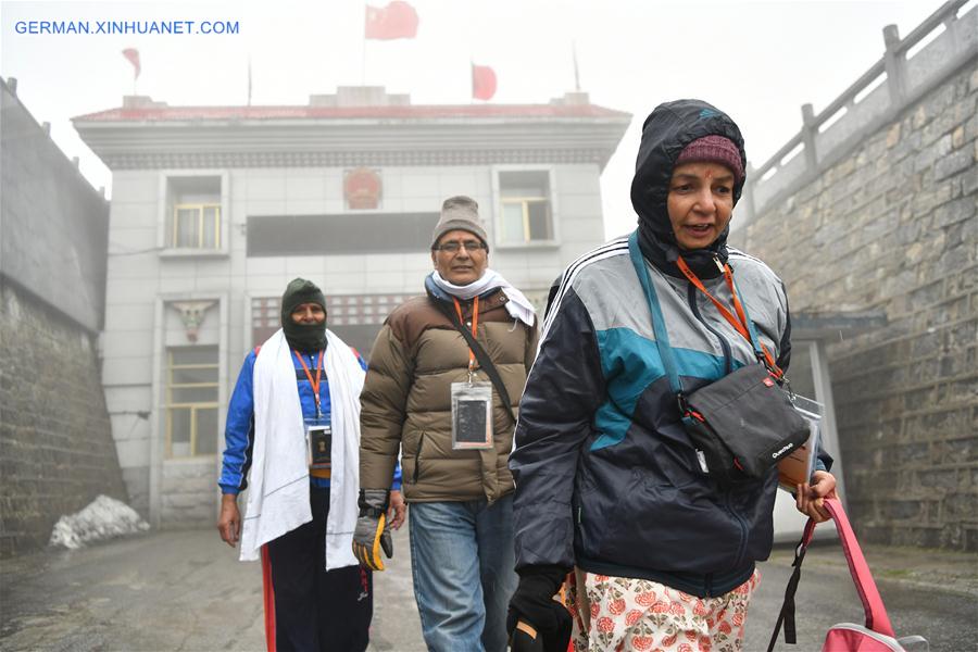 CHINA-TIBET-NATHU LA PASS-INDIAN PILGRIMS (CN)