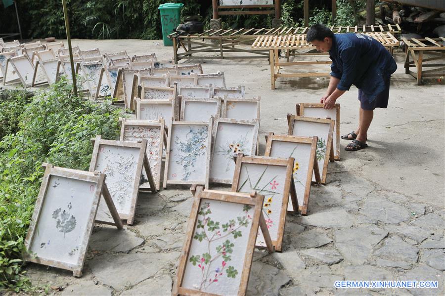 CHINA-GUIZHOU-DANZHAI-TRADITIONAL PAPER MAKING (CN)