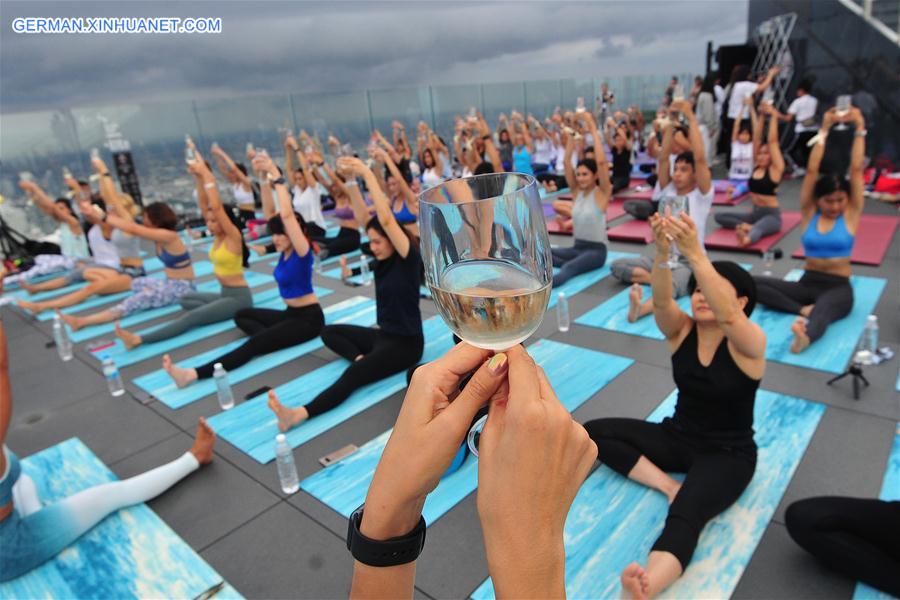 THAILAND-BANGKOK-YOGA