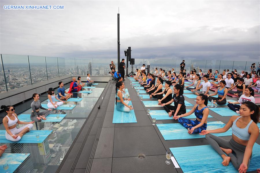THAILAND-BANGKOK-YOGA