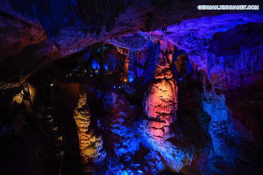 CHINA-ZHEJIANG-TONGLU-KARST CAVE-SCENERY (CN)