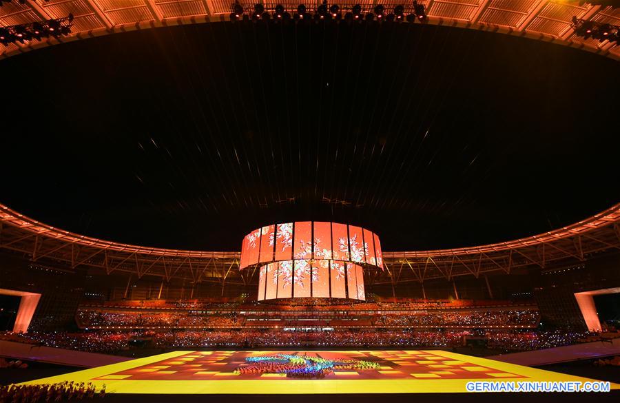 (SP)CHINA-ZHENGZHOU-NATIONAL TRADITIONAL GAMES OF ETHNIC MINORITIES-OPENING CEREMONY (CN)