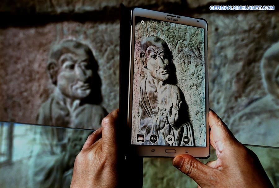 CHINA-HENAN-LONGMEN GROTTOES (CN)
