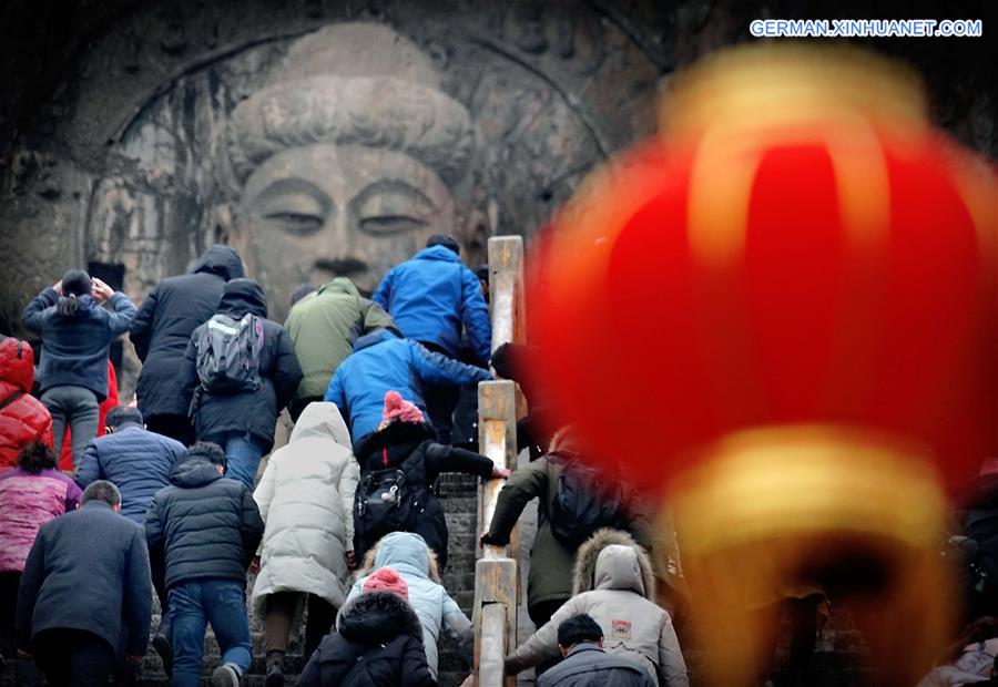 CHINA-HENAN-LONGMEN GROTTOES (CN)