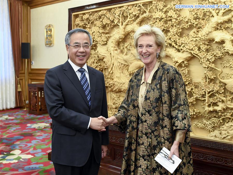 CHINA-BEIJING-HU CHUNHUA-BELGIUM-PRINCESS-MEETING (CN)