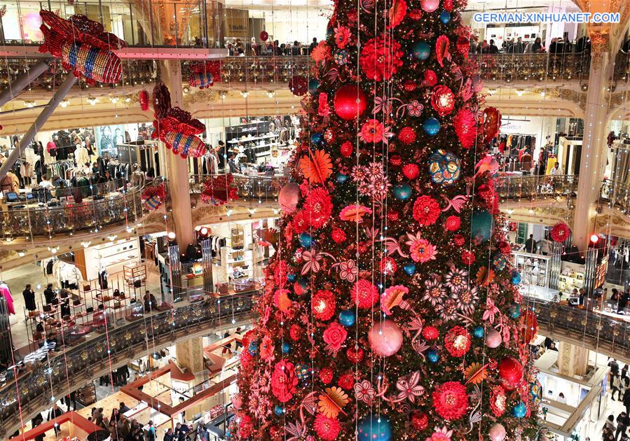 FRANCE-PARIS-GALERIES LAFAYETTE-CHRISTMAS TREE