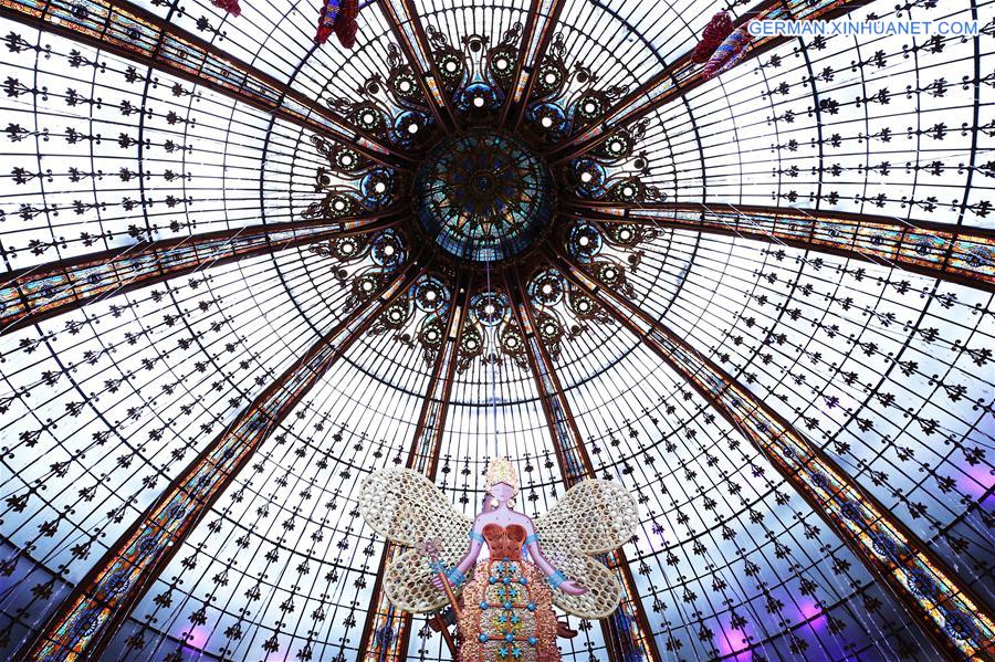 FRANCE-PARIS-GALERIES LAFAYETTE-CHRISTMAS TREE