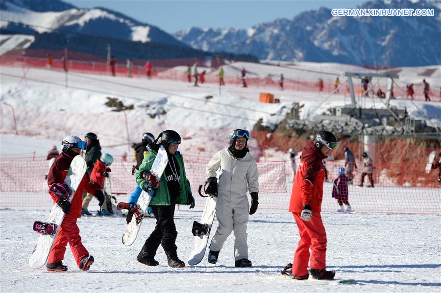 CHINA-XINJIANG-SKI RESORT (CN)