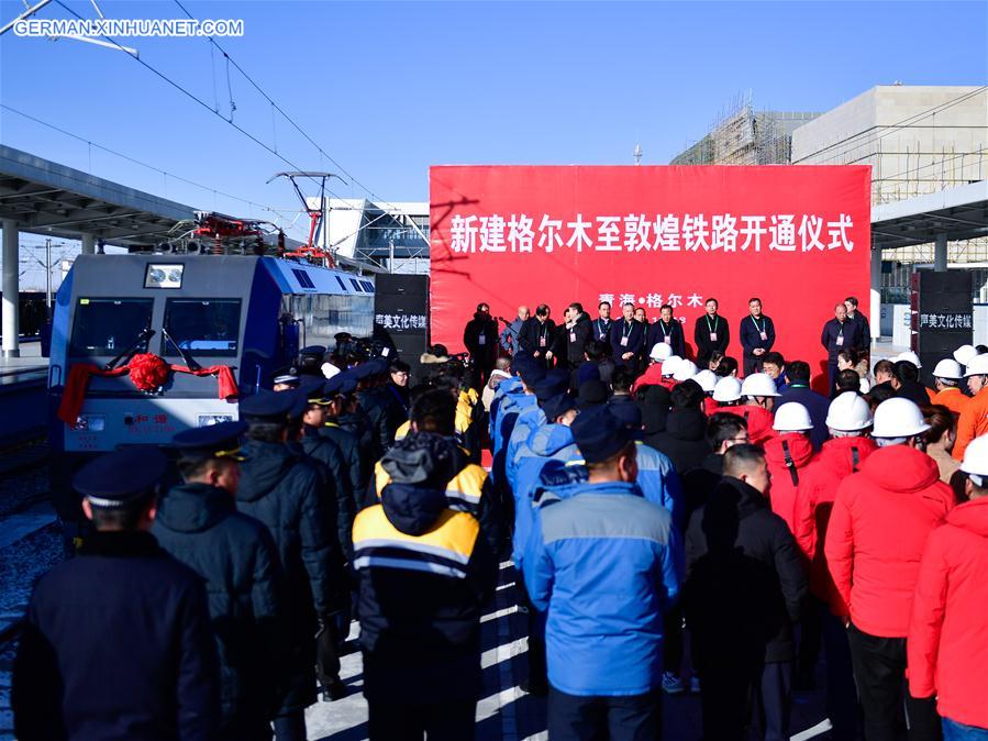 CHINA-QINGHAI-GOLMUD-DUNHUANG-GOLMUD RAILWAY-OPERATION (CN)