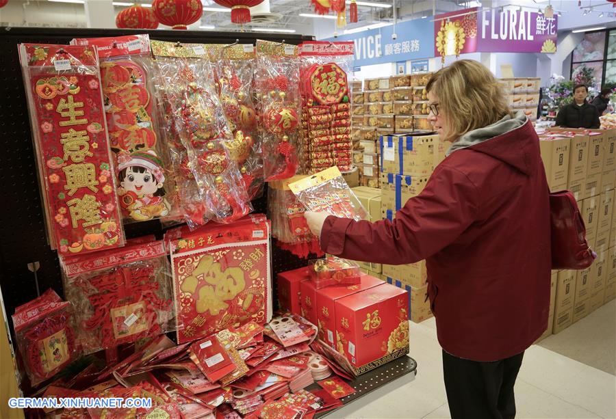 CANADA-VANCOUVER-LUNAR NEW YEAR SHOPPING