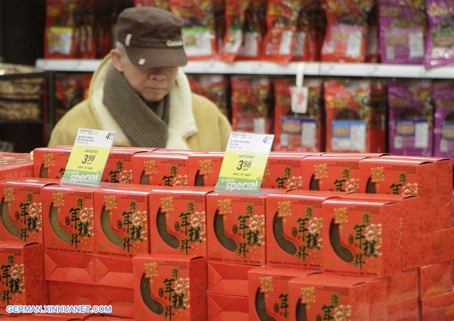 CANADA-VANCOUVER-LUNAR NEW YEAR SHOPPING