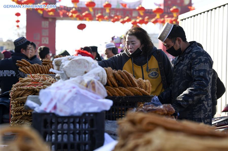 CHINA-NINGXIA-YINCHUAN-SPRING FESTIVAL MARKET (CN)