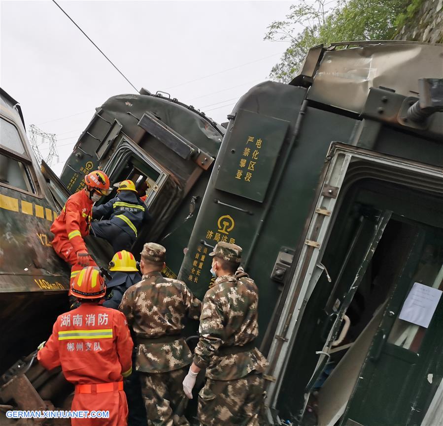 CHINA-HUNAN-CHENZHOU-TRAIN DERAILMENT (CN)
