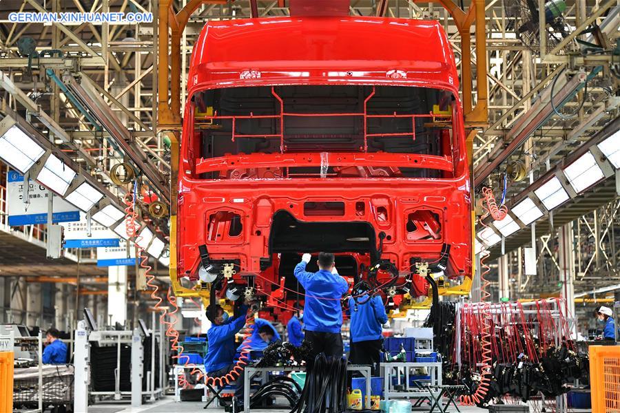 CHINA-SHAANXI-HEAVY-DUTY TRUCKS-PRODUCTION-RESUMPTION(CN)