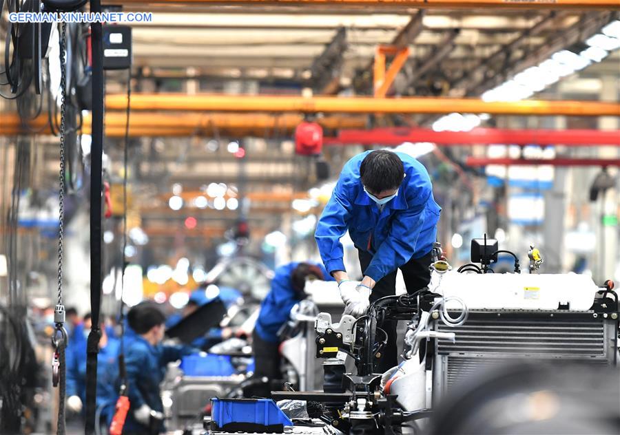 CHINA-SHAANXI-HEAVY-DUTY TRUCKS-PRODUCTION-RESUMPTION(CN)