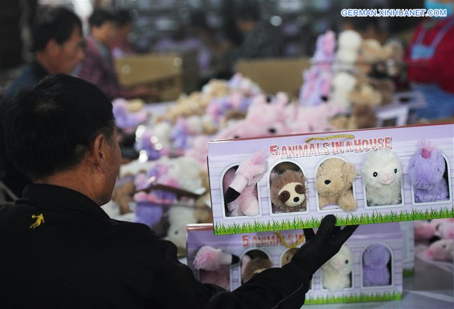 CHINA-SHANDONG-TOY FACTORY-POVERTY RELIEF (CN)