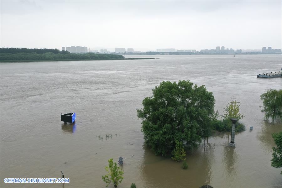 CHINA-NANJING-YANGTZE RIVER-HIGH WATER LEVEL (CN)