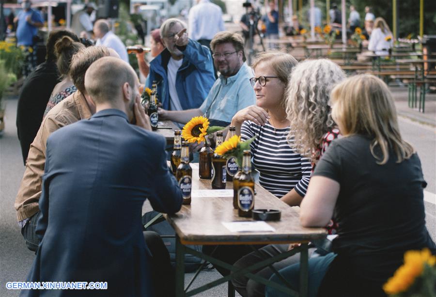 GERMANY-COLOGNE-BEER GARDEN-OPENING